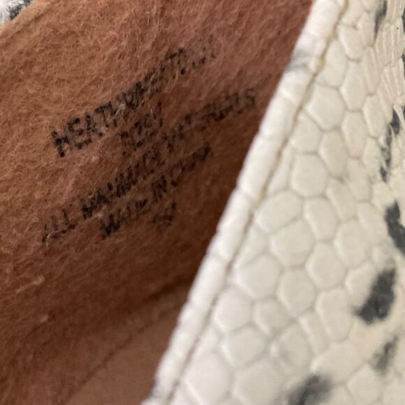 Madden Girl Henie Comfort Flats shoes women’s size 7 Snakeskin print Pointed Toe - Picture 9 of 11